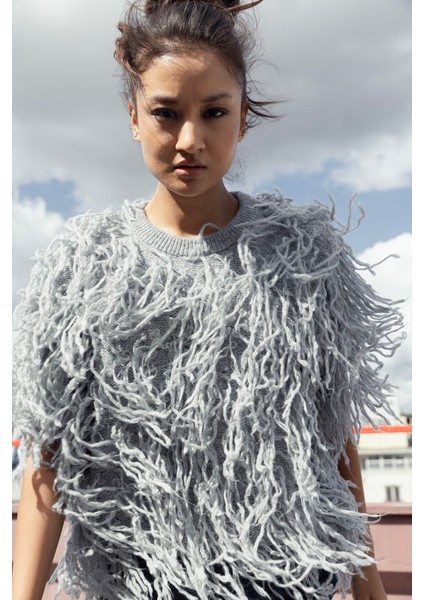 Püsküllü Triko Kazak fiyatları