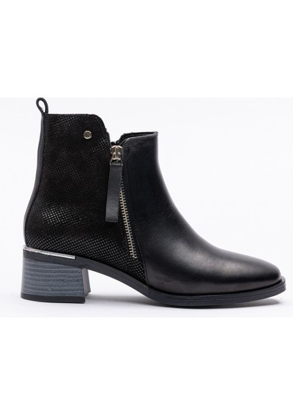 30027 Kadın Fantazi Bot Siyah Deri ve Süet Küçük Toka Detaylı modelleri
