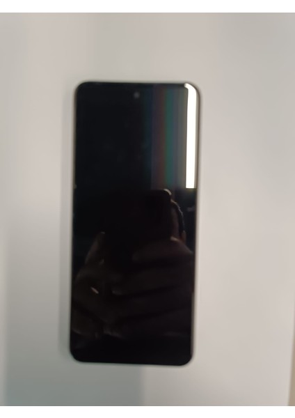 Pova 4 (LG7N) Akıllı Telefon B Grade Çıtalı Ekran