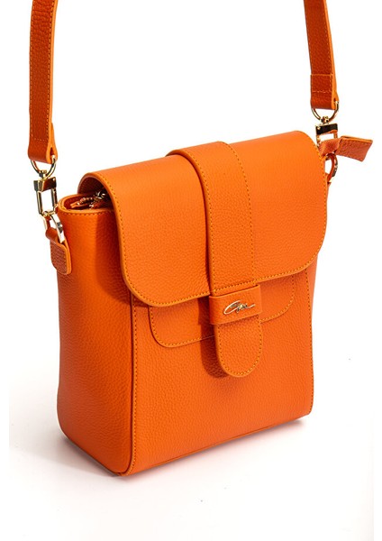 Turuncu Tokalı Deri Şık Kadın Çantası modelleri