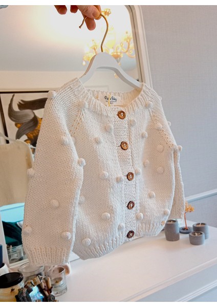 El Örgüsü %100 Pamuk Ekru Ponponlu Hırka modelleri