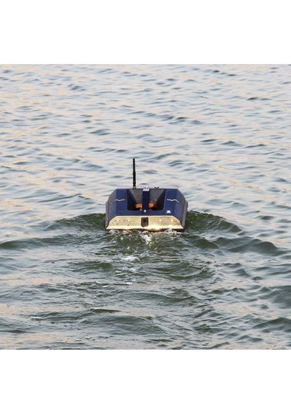 Yemleme Botu Balıkçı Teknesi (Düz Model Konumsuz) modelleri