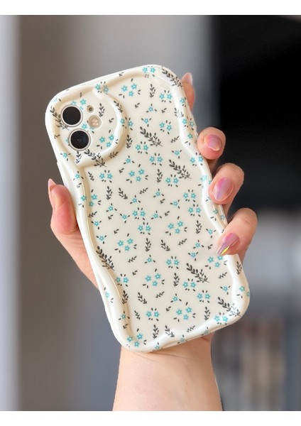 IPHONE 11 Mavi Çiçekli Ekru Kılıf