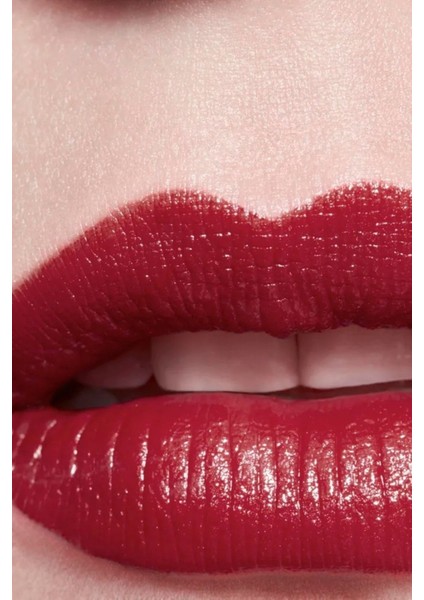 Rouge Allure L'extraıt- Long-Lasting And Nourishing Satin Finish Refill Lipstick 868 Rouge Exxessif indirimleri