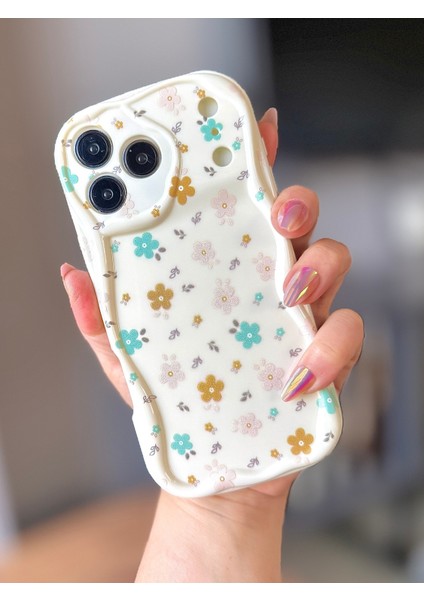 IPHONE 17 Pro Max Ekru Renk Üzeri Çiçek Desenli Kılıf