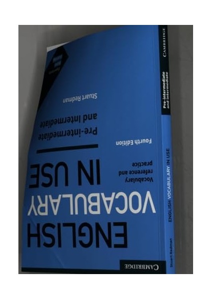 English Vocabulary In Use Pre-Intermediate And Intermediate Book With Answers: Vocabulary Reference And Practice