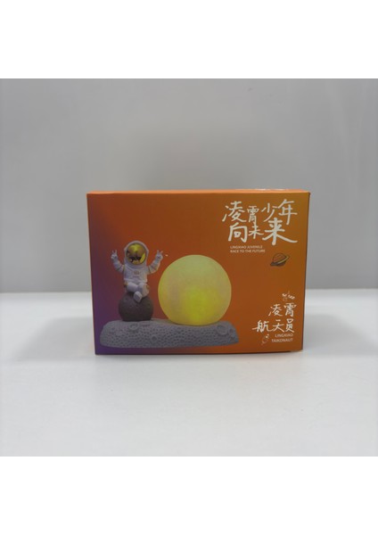 Uzayda Oturan Astronot Işık modelleri