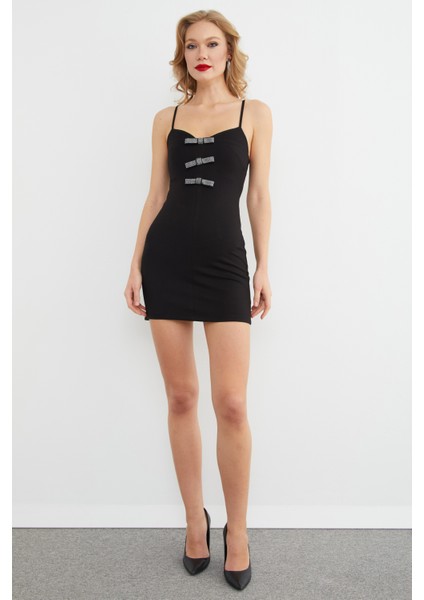 Taşlı Fiyonk Detaylı Kalp Yaka Askılı Elbise fiyatları