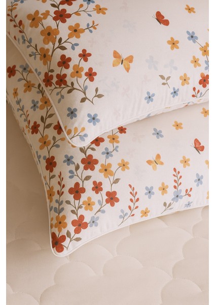 Kelebek 2 Li Kırmızı Desenli Pamuklu Kumaş Fermuarlı Yastık Kılıfı fiyatları