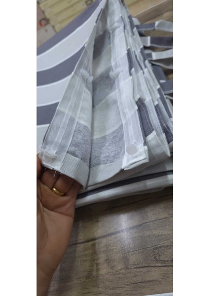 Lüks 1.Sınıf Elegan Antrasit Gri Kornişli Çizgili Lüks Özel Dikim Branda Balkon Perdesi fırsatları