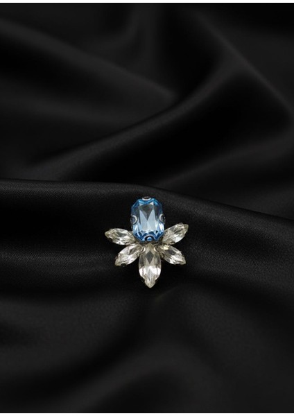 Şıklığın Sembolü Kristal Taşlı Turkuaz Broş