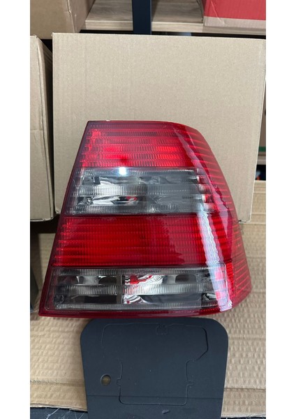 Vw Bora(98-04) Gli (Füme) Arka Stop Takımı indirimleri