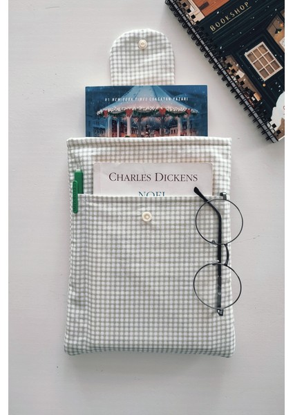 Cepli Kitap Kılıfı Pötikareli Yeşil