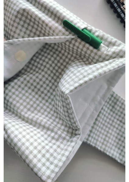 Cepli Kitap Kılıfı Pötikareli Yeşil fırsatları