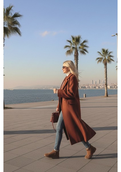 Kışlık Astarlı Detaylı Kadın Kaşmir Kaban modelleri
