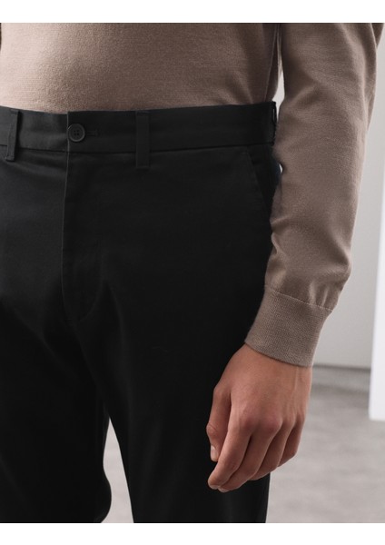 Pamuk Karışımlı Slim Fit Pantolon