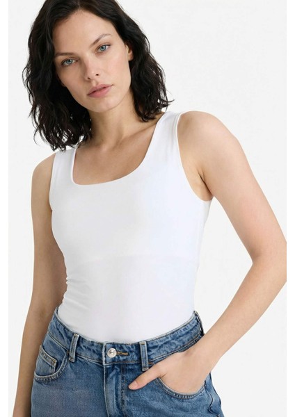 Slim Fit Basic Kare Yaka Atlet C2622AX26SP modelleri