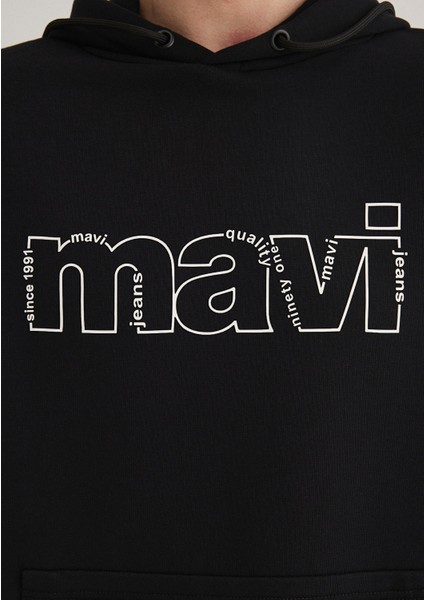 Mavi Logo Baskılı Kapüşonlu Siyah Sweatshirt 0S10196-900