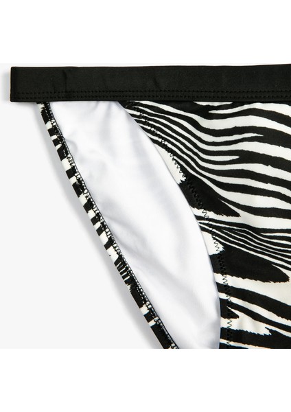 Zebra Desenli Bikini Altı Normal Bel