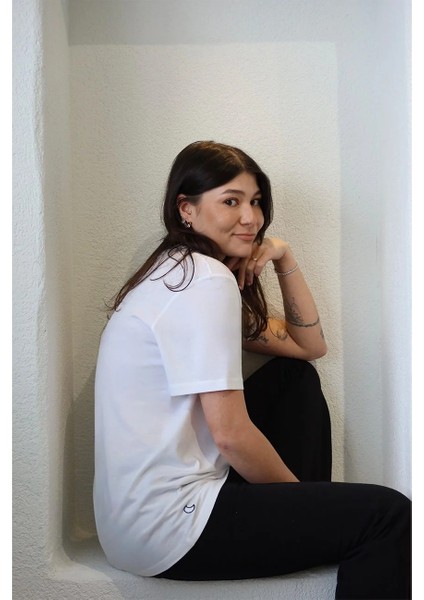Saf Pamuklu ve Modal Basic Tişört / Beyaz