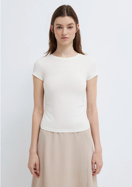 Ekru Basic Crop Tişört 1613942-70057 modelleri