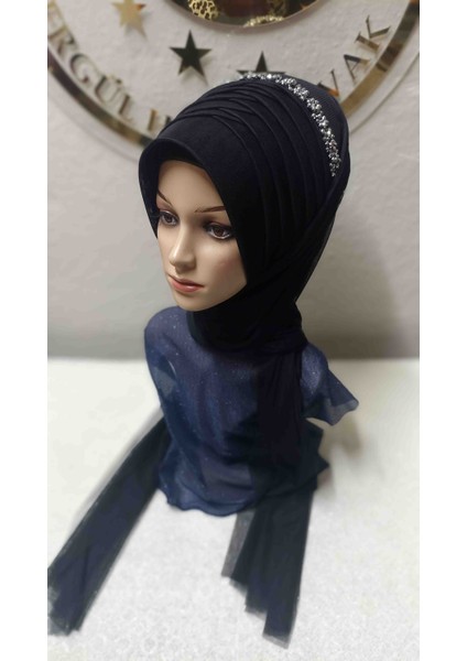 Siyah Aksesuarlı Tekli Model fiyatları