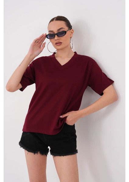 V Yaka Kristal T-Shirt