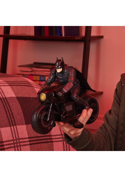 Spin Master Dc Batman Batcycle Rc Kumandalı Motor Rider fırsatları