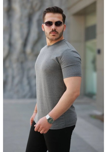 - Erkek Basic Kısa Kollu Tişört fiyatları