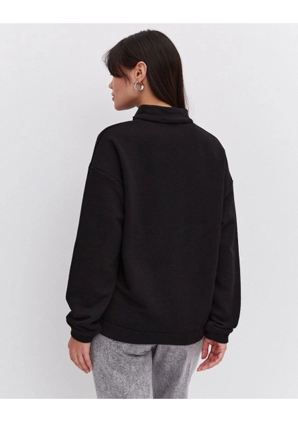 Kadın 3 Iplik Pamuklu Oversize Yarım Fermuarlı Yakalı Basic Sweatshirt - Siyah fırsatları