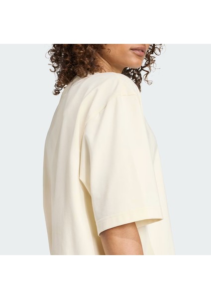 Essentials Linear oversize indirimleri