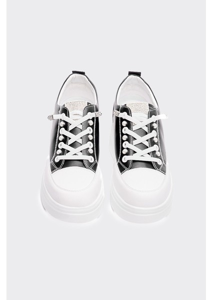 Yüksek Taban Bağcıklı Kadın Sneaker modelleri