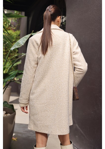 9082 Oversize Kaşe Kaban - M. Krem