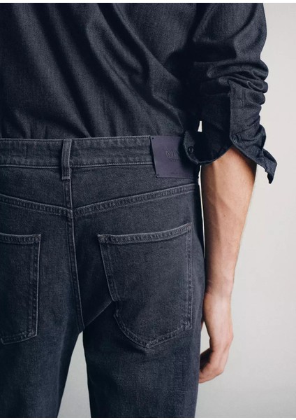 Italya’da Üretilen Tapered Fit Candiani Kumaşlı Jeans