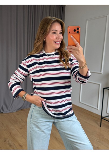 Lacivert Çizgili Basic Sweatshirt (ÖN SİPARİŞ ÜRÜNÜDÜR) indirimleri