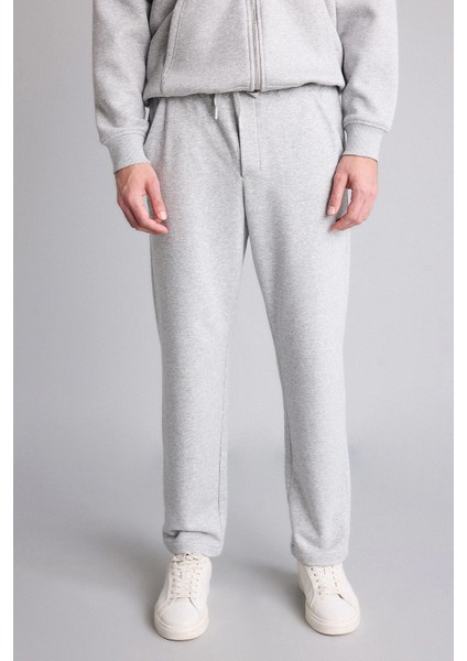 Regular Fit Elastik Bel Cepli Düz Paça Pantolon D6762AX26AU fırsatları
