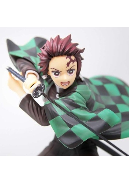 Demon Slayer Kimetsu No Yaiba Tanjiro Fighting Version Aksiyon Figür 16 cm modelleri