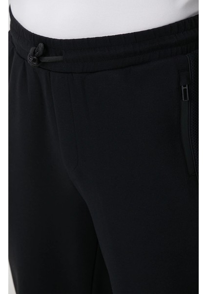 N-Tech Black Sweatpants fırsatları