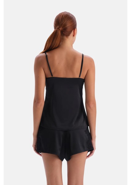 Siyah Dantel Detaylı Camisole ve Şort fiyatları