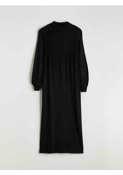 Lcw Modest Siyah Dik Yaka Triko Elbise