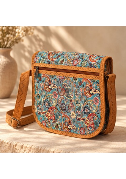 Taba Mavi Paisley Desenli Goblen Orta Boy Postacı Çanta modelleri