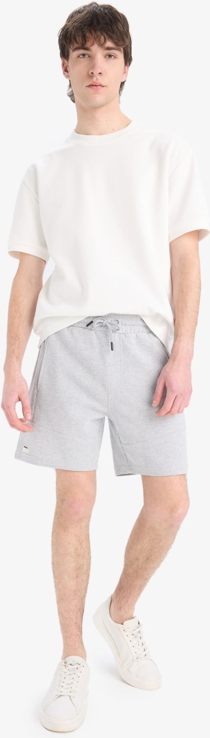 DeFacto Slim Fit Dar Paça Şort W7965AZ25SM