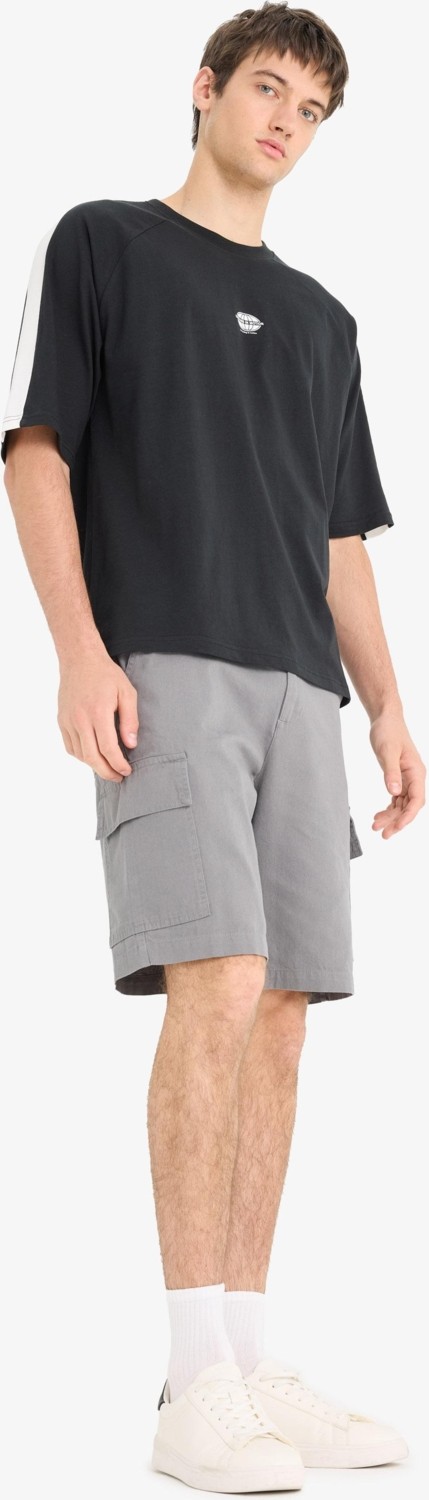 DeFacto %100 Pamuk Regular Kargo Cepli Bermuda Şort E1708AX25SM