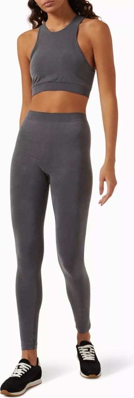 Cropped Cupro Kısa Top, Dikişsiz, Esnek ve Etik Üretimle Şekillendirici Tasarım görsel 2