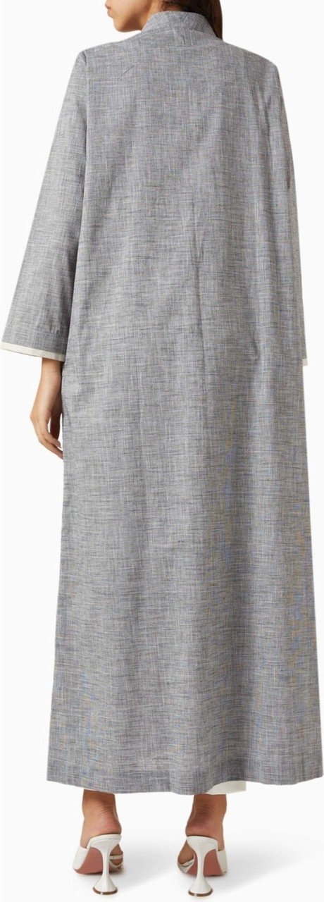 Zah Design Modern Tasarımlarla Şıklığı Yansıtan Pamuklu Bağlamalı Abaya görsel 3