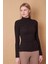 Kadın Kaşkorse Yarım Balıkçı Omuzları Pileli Uzun Kol Likralı İnce Triko Bluz-Siyah 2