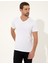 Erkek Beyaz Slim Fit V Yaka Basic Tişört 50251677-VR013 3