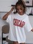 Kadın Beyaz Chicago Baskılı Düşük Omuz Oversize Bisiklet Yaka T-Shirt 3