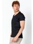 Erkek Fit Rahat Naylon V Yaka Seyahatlik T-Shirt 3