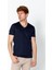 Erkek Fit Rahat Naylon V Yaka Seyahatlik T-Shirt 2